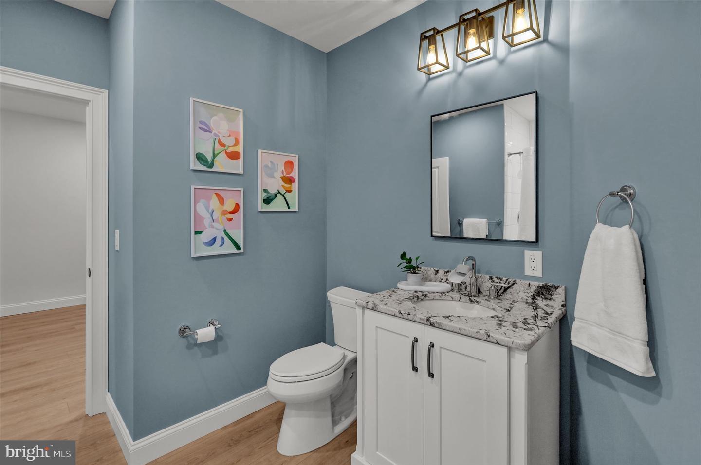 Lititz, Pennsylvania, 17543, United States, 5 Bedrooms Bedrooms, ,6 BathroomsBathrooms,Residential,Active,2045017