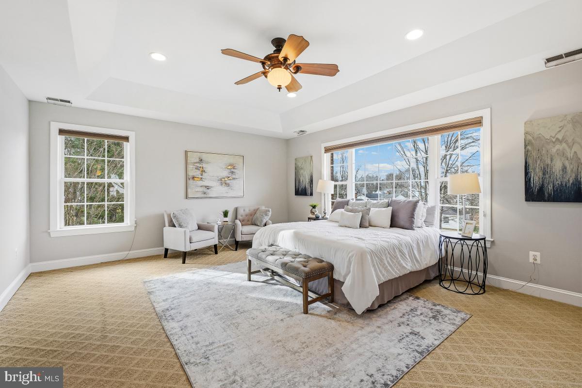 Fairfax, Virginia, 22030, United States, 5 Bedrooms Bedrooms, ,6 BathroomsBathrooms,Residential,Active,2008336