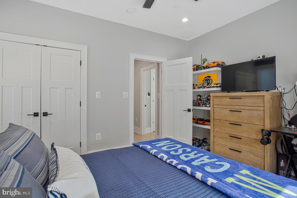 Edgewater, Maryland, 21037, United States, 4 Bedrooms Bedrooms, ,4 BathroomsBathrooms,Residential,Active,2008695