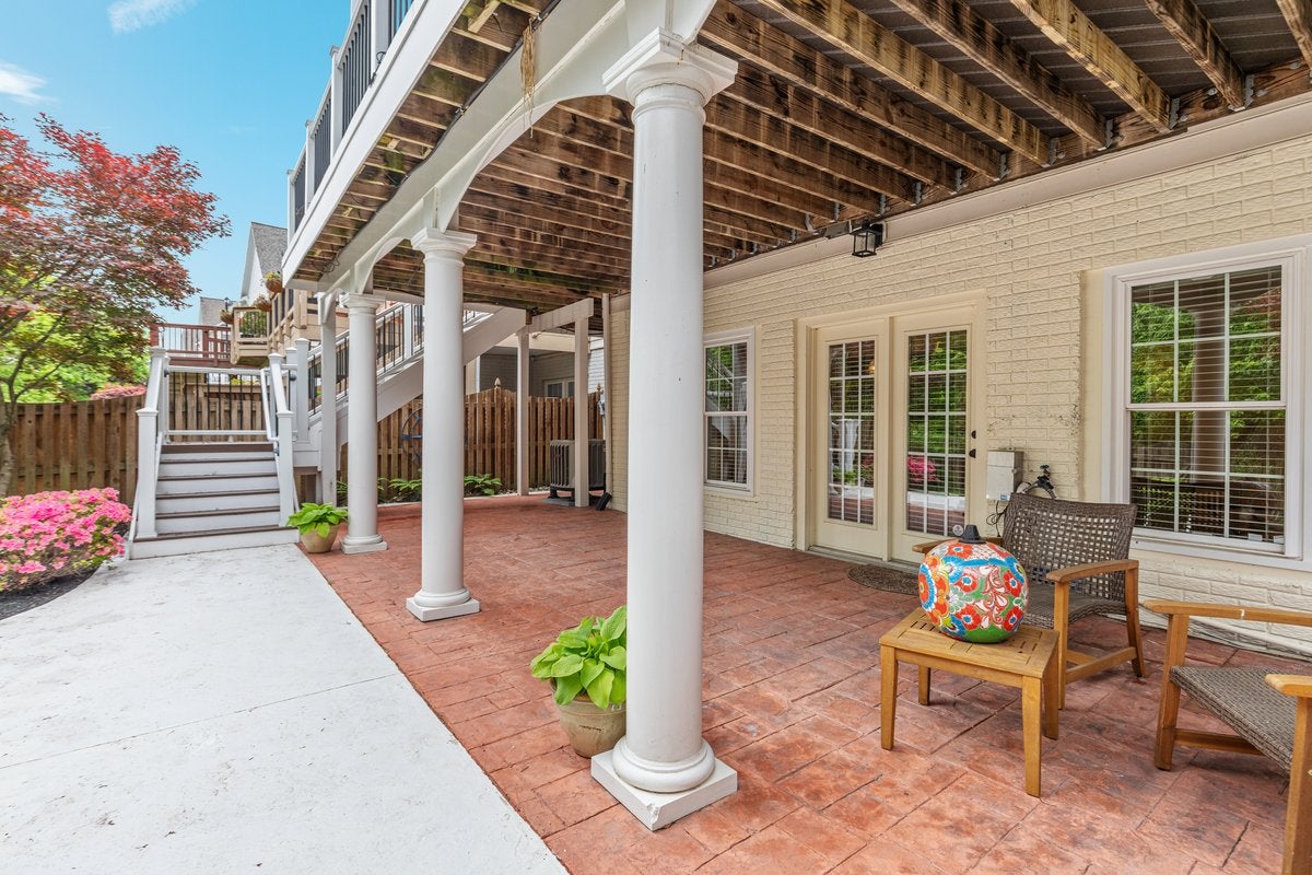 Leesburg, Virginia, 20176, United States, 4 Bedrooms Bedrooms, ,5 BathroomsBathrooms,Residential,Active,2044548