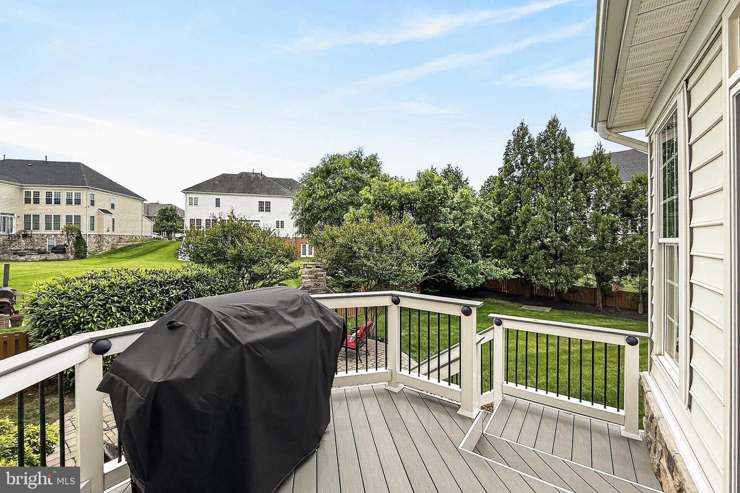 Brambleton, Virginia, 20148, United States, 4 Bedrooms Bedrooms, ,5 BathroomsBathrooms,Residential,Pending,2045666