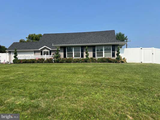 39 SHELLFLOWER RD, LEVITTOWN, PA 19056 - Image 1