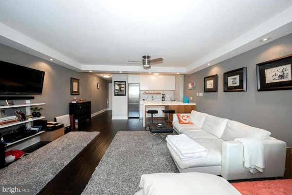 1919 CHESTNUT ST APT 2823, PHILADELPHIA, PA 19103 - Image 1