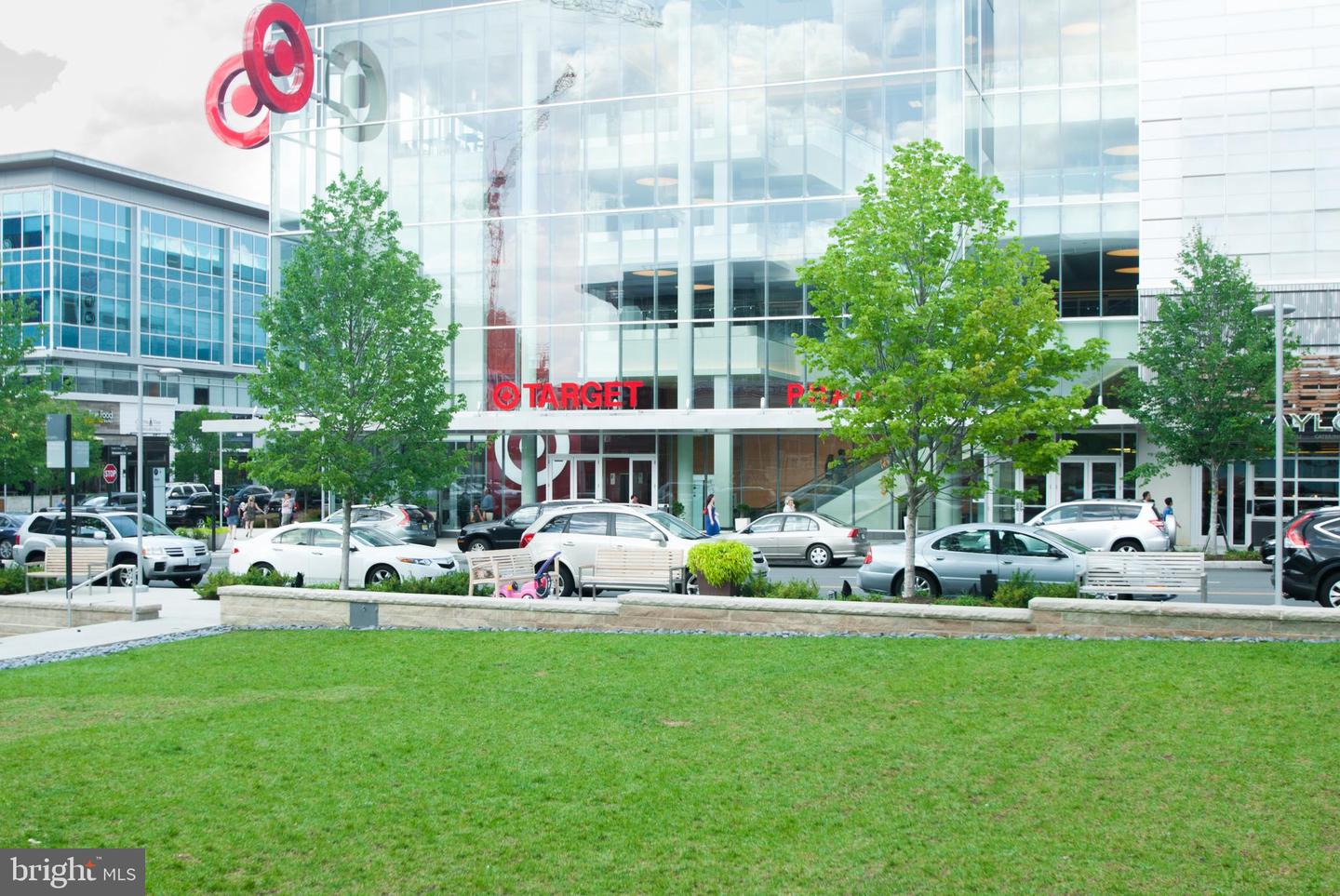 Falls Church, Virginia, 22042, United States, 4 Bedrooms Bedrooms, ,5 BathroomsBathrooms,Residential,Active,1988475