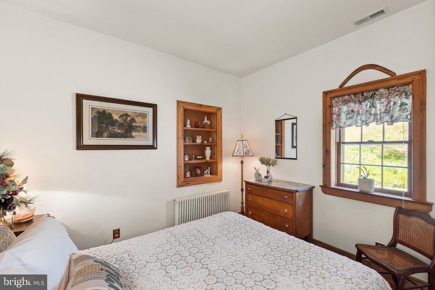 Winchester, Virginia, 22602, United States, 4 Bedrooms Bedrooms, ,4 BathroomsBathrooms,Residential,Active,2041509