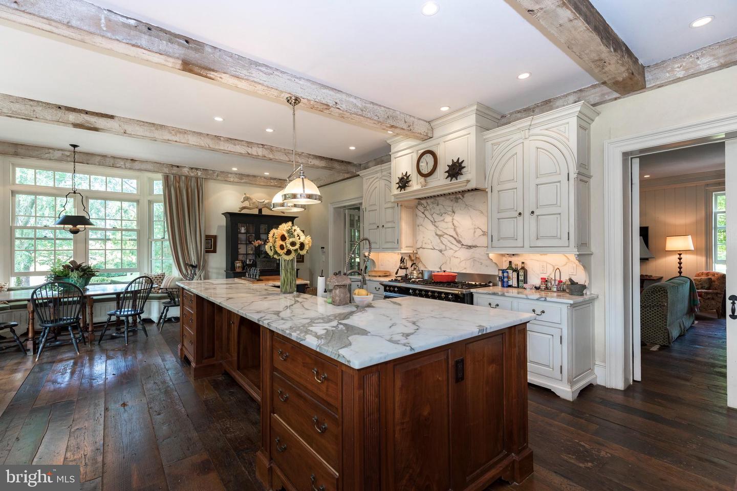 Kennett Square, Pennsylvania, 19348, United States, ,9 BathroomsBathrooms,Residential,Active,1704224