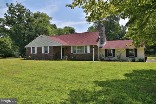 4 PIDCOCK LN, WASHINGTON CROSSING, PA 18977, photo 2 of 46