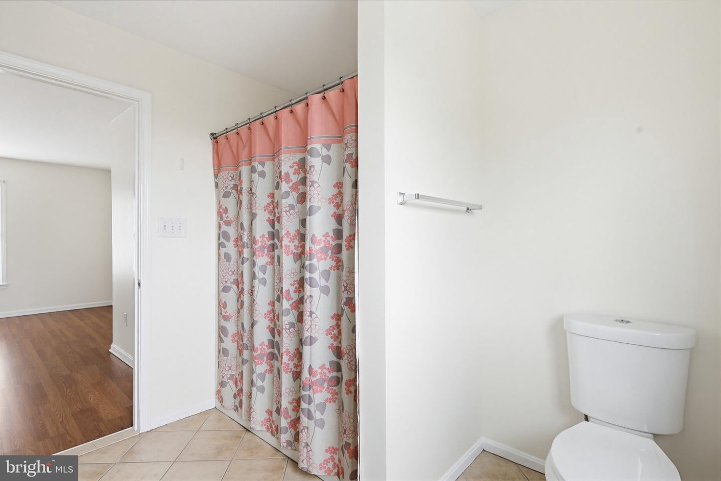 Edgewater, Maryland, 21037, United States, 3 Bedrooms Bedrooms, ,3 BathroomsBathrooms,Residential,Active,2028218