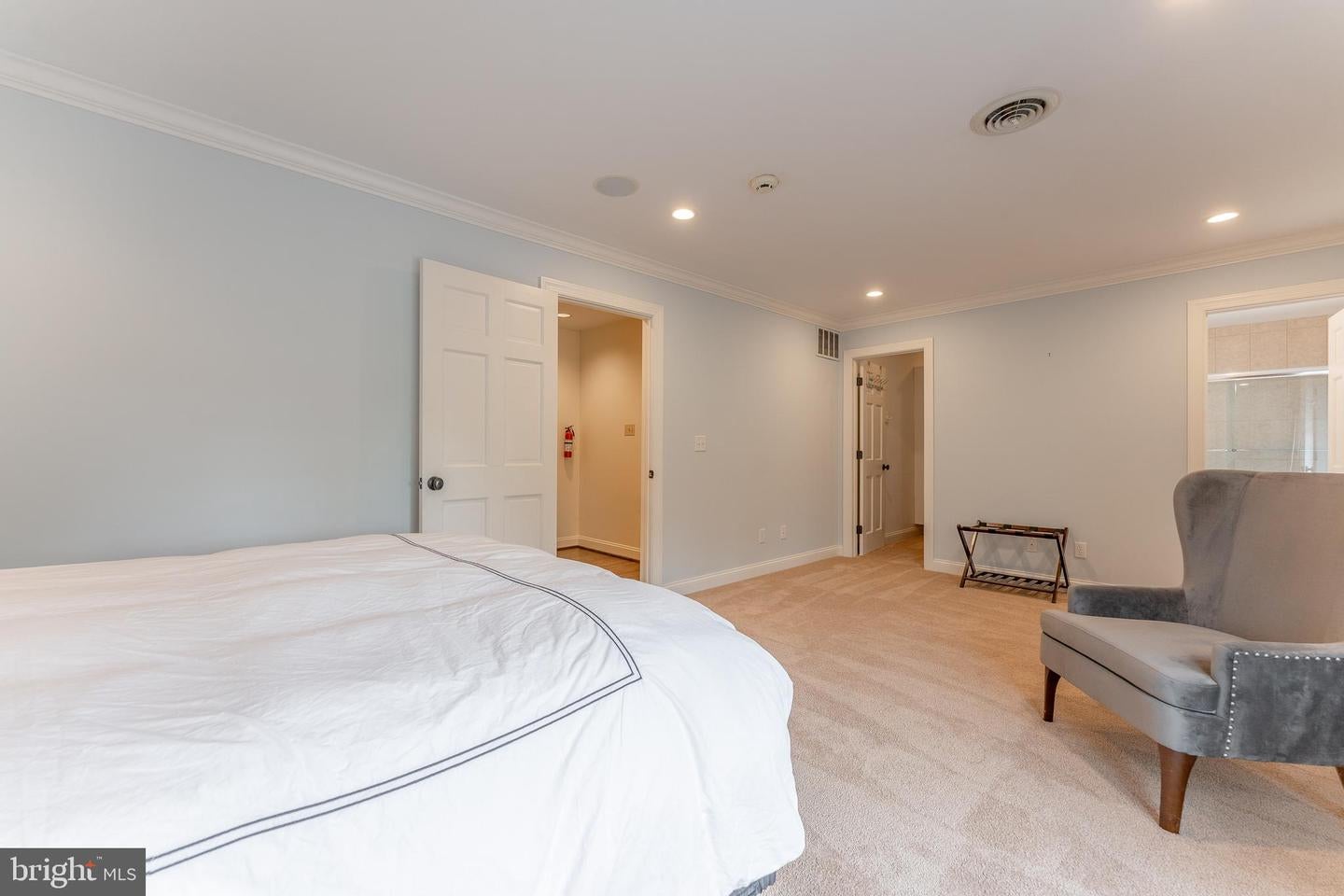 Wilmington, Delaware, 19807, United States, 6 Bedrooms Bedrooms, ,10 BathroomsBathrooms,Residential,Active,1839436