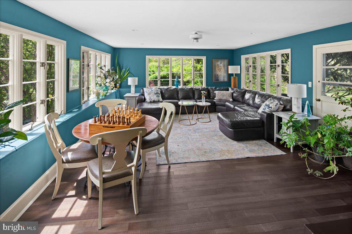 Princeton, New Jersey, 08540, United States, 6 Bedrooms Bedrooms, ,7 BathroomsBathrooms,Residential,Active,2011847