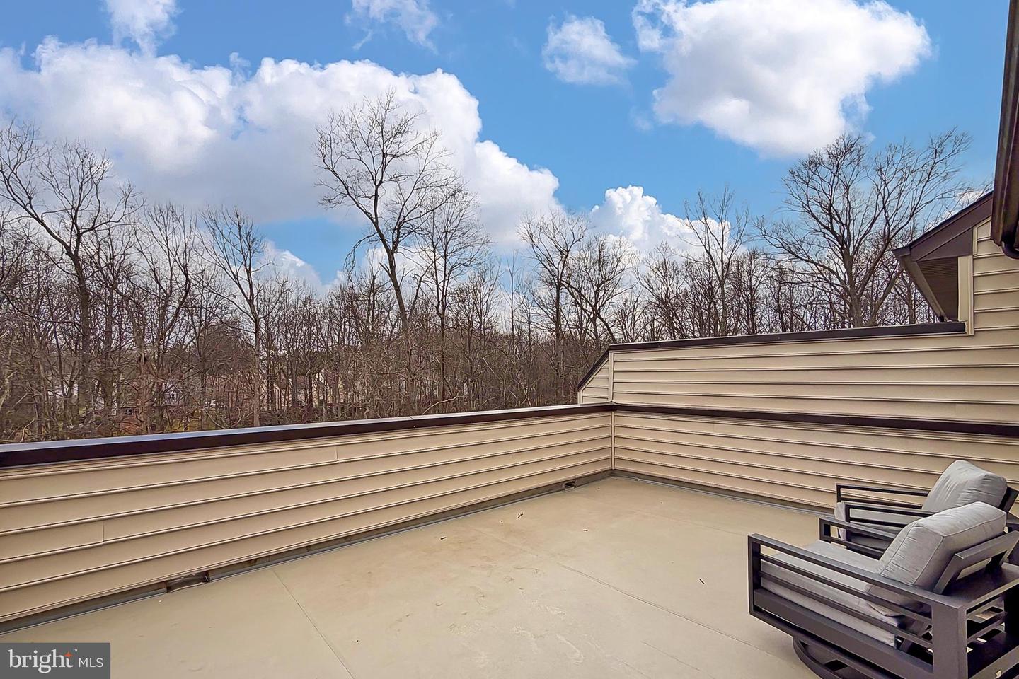 Fairfax, Virginia, 22033, United States, 4 Bedrooms Bedrooms, ,5 BathroomsBathrooms,Residential,Active,2010219