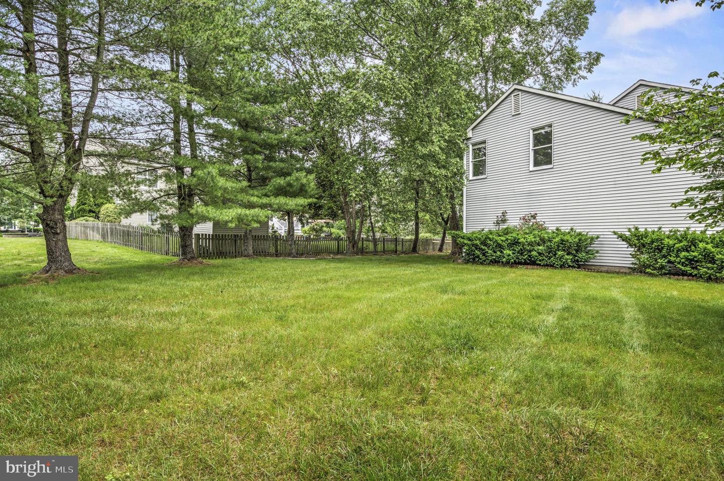 Plainsboro, New Jersey, 08536, United States, 5 Bedrooms Bedrooms, ,3 BathroomsBathrooms,Residential,Active,1853623