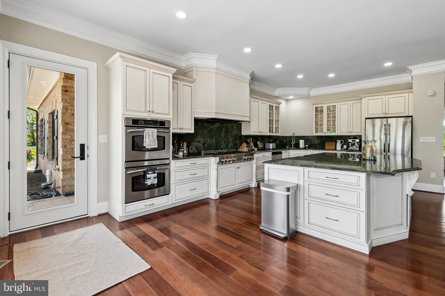 Leesburg, Virginia, 20176, United States, 4 Bedrooms Bedrooms, ,7 BathroomsBathrooms,Residential,Active,2045788