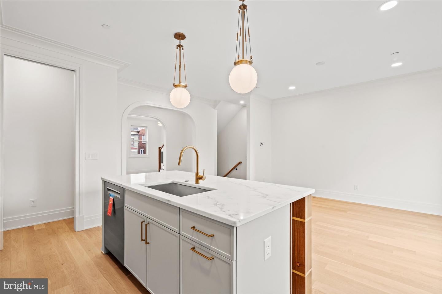 Alexandria, Virginia, 22314, United States, 4 Bedrooms Bedrooms, ,5 BathroomsBathrooms,Residential,Active,1993677