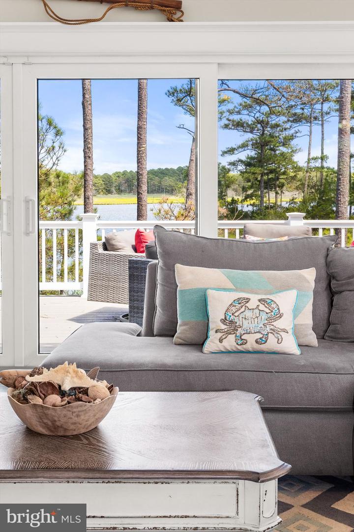 Berlin, Maryland, 21811, United States, 6 Bedrooms Bedrooms, ,5 BathroomsBathrooms,Residential,Active,1893241