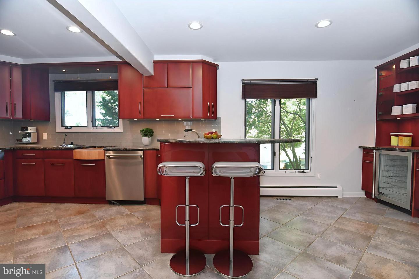 Fort Washington, Pennsylvania, 19034, United States, 4 Bedrooms Bedrooms, ,4 BathroomsBathrooms,Residential,Active,1936392