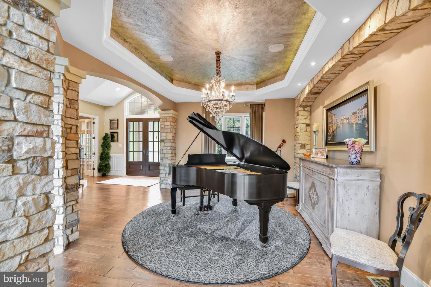 Mohnton, Pennsylvania, 19540, United States, 8 Bedrooms Bedrooms, ,8 BathroomsBathrooms,Residential,Active,1900217