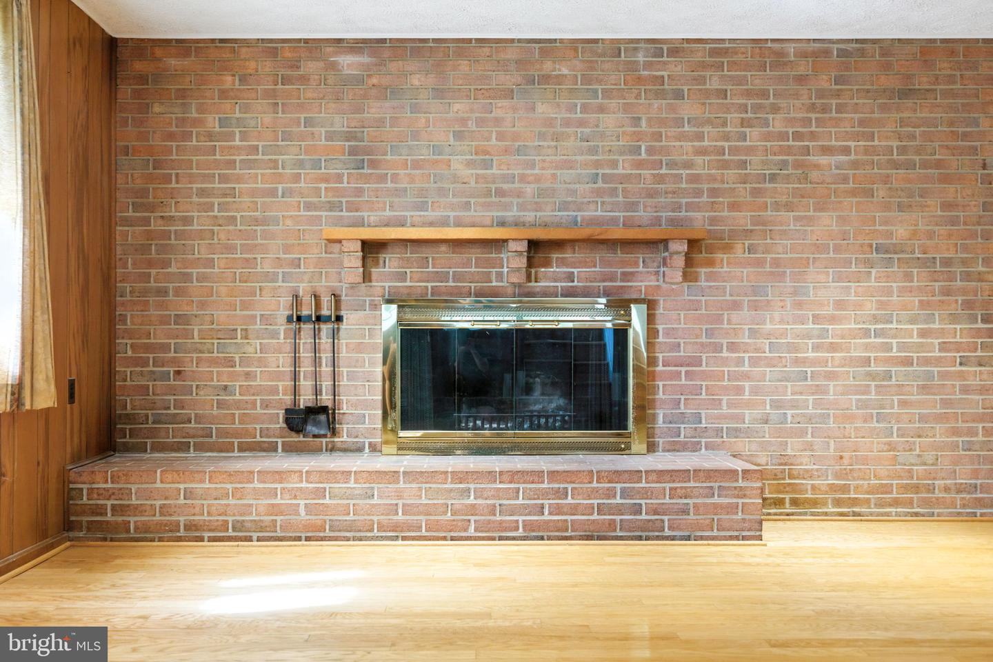Mclean, Virginia, 22101, United States, 5 Bedrooms Bedrooms, ,3 BathroomsBathrooms,Residential,Active,1929396