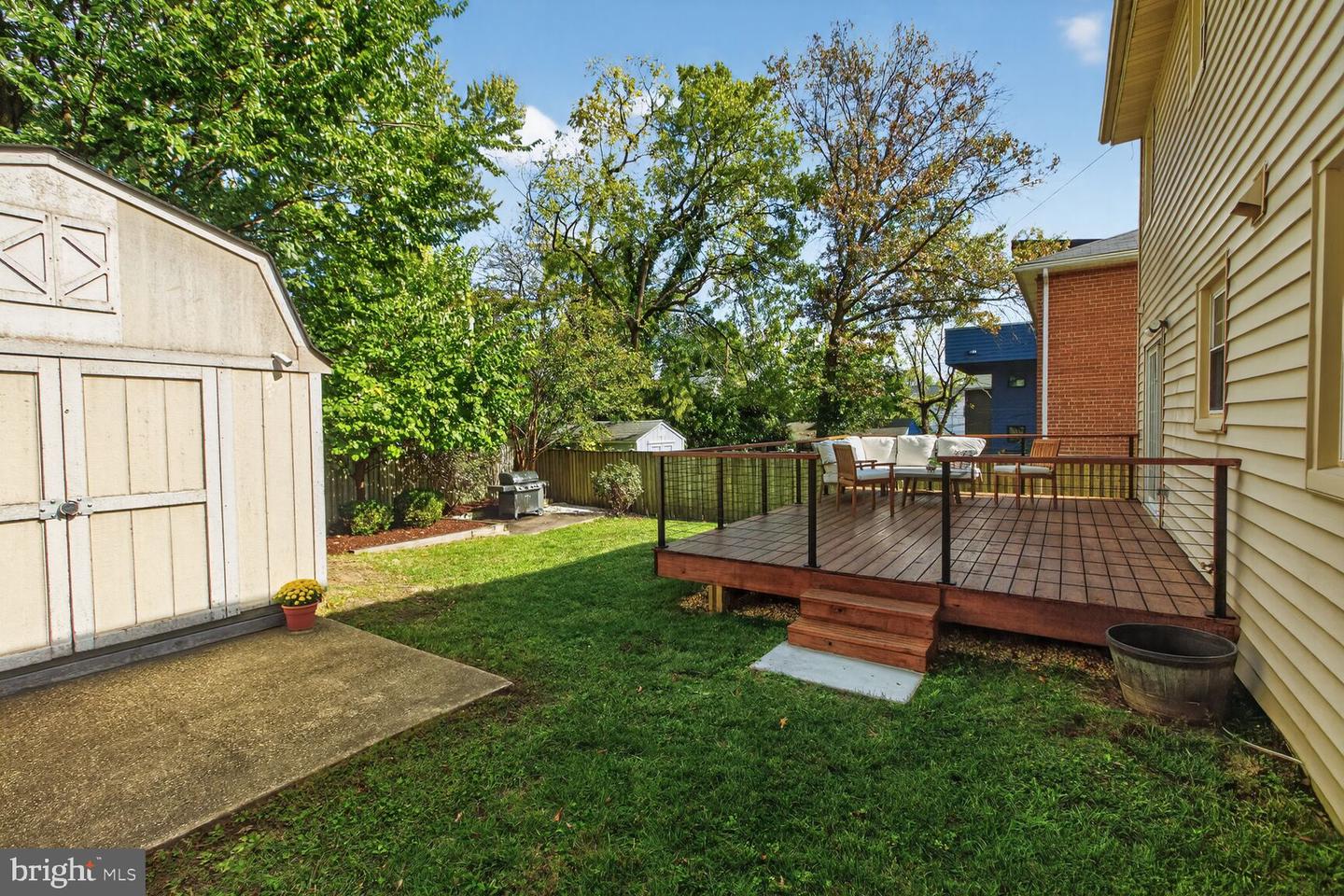 Arlington, Virginia, 22201, United States, 3 Bedrooms Bedrooms, ,3 BathroomsBathrooms,Residential,Active,1997876