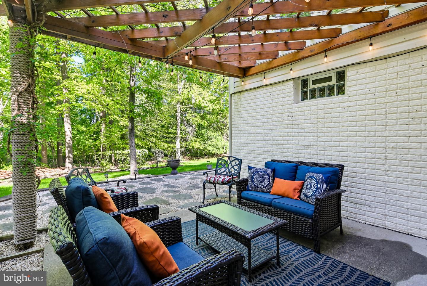 Laurel, Maryland, 20723, United States, 4 Bedrooms Bedrooms, ,5 BathroomsBathrooms,Residential,Active,2041355