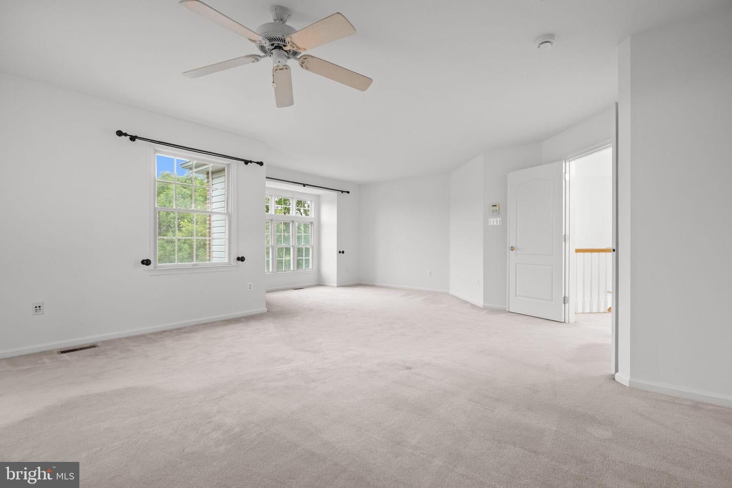 Newtown, Pennsylvania, 18940, United States, 5 Bedrooms Bedrooms, ,4 BathroomsBathrooms,Residential,Active,1905347