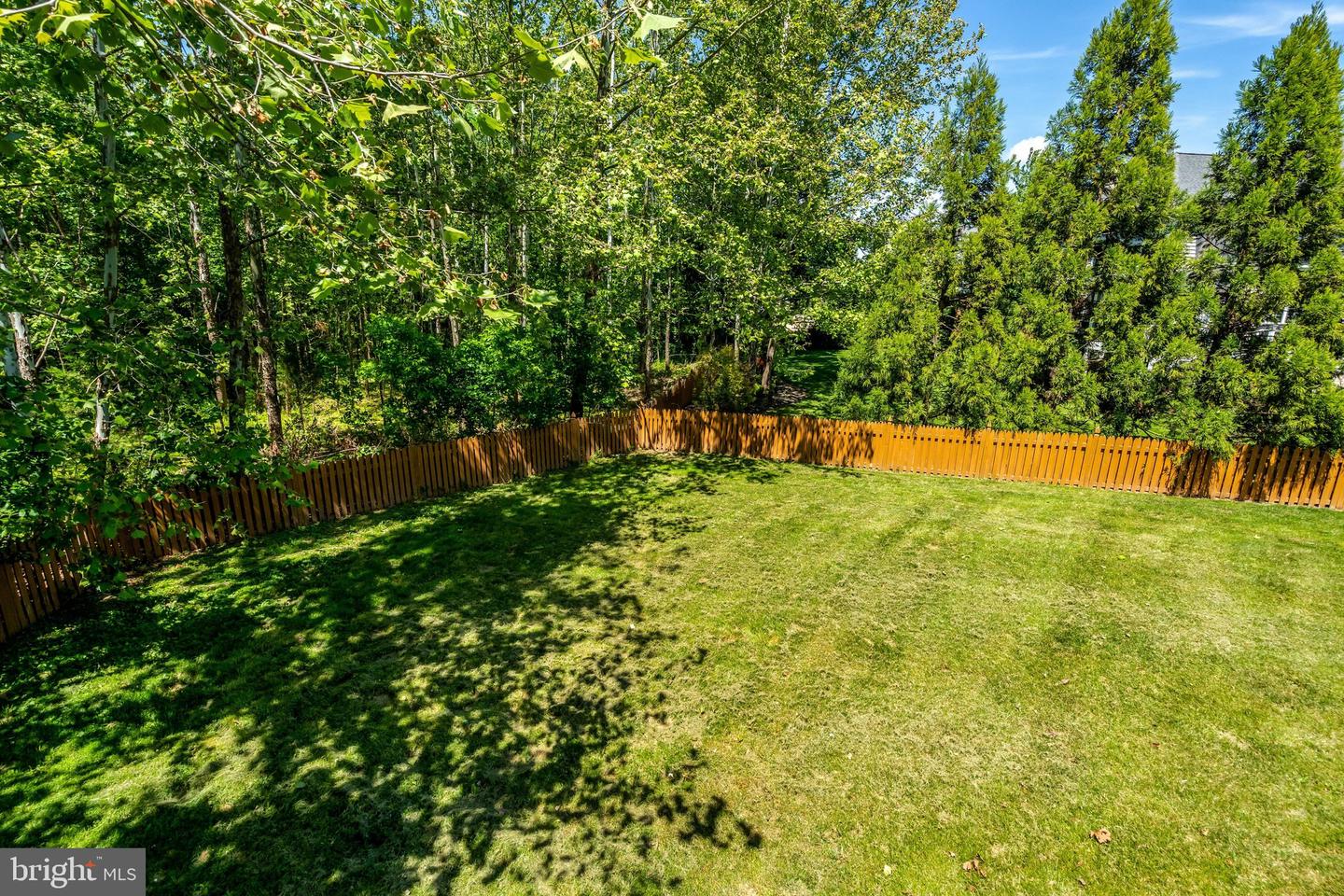 Haymarket, Virginia, 20169, United States, 5 Bedrooms Bedrooms, ,5 BathroomsBathrooms,Residential,Pending,2031766