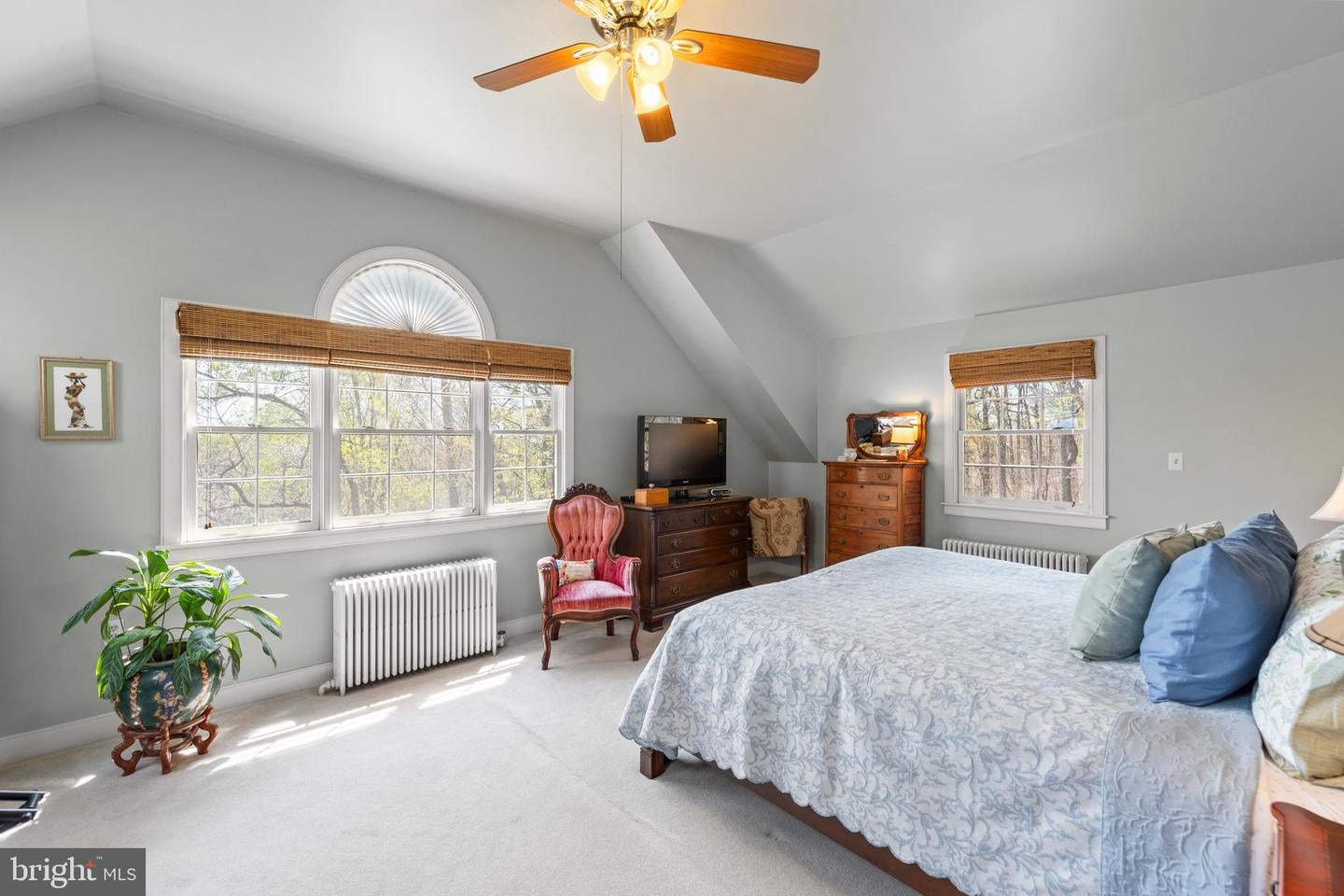 Winchester, Virginia, 22602, United States, 4 Bedrooms Bedrooms, ,4 BathroomsBathrooms,Residential,Active,2041509