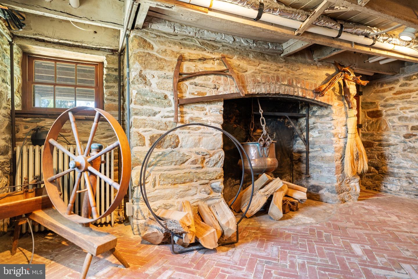 Waterford, Virginia, 20197, United States, 4 Bedrooms Bedrooms, ,5 BathroomsBathrooms,Residential,Active,1771409