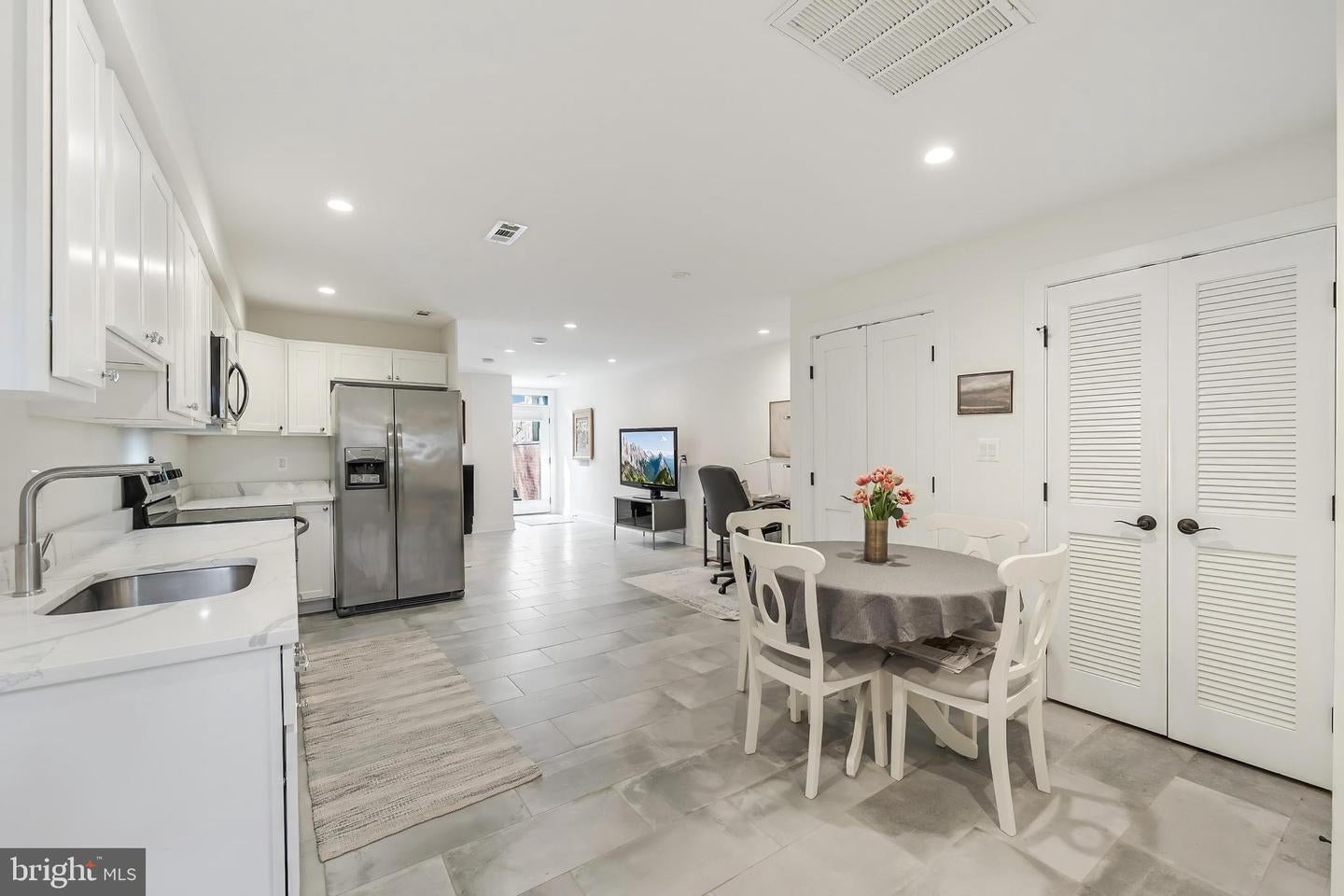 Washington, District Of Columbia, 20002, United States, ,Residential,Active,2038616
