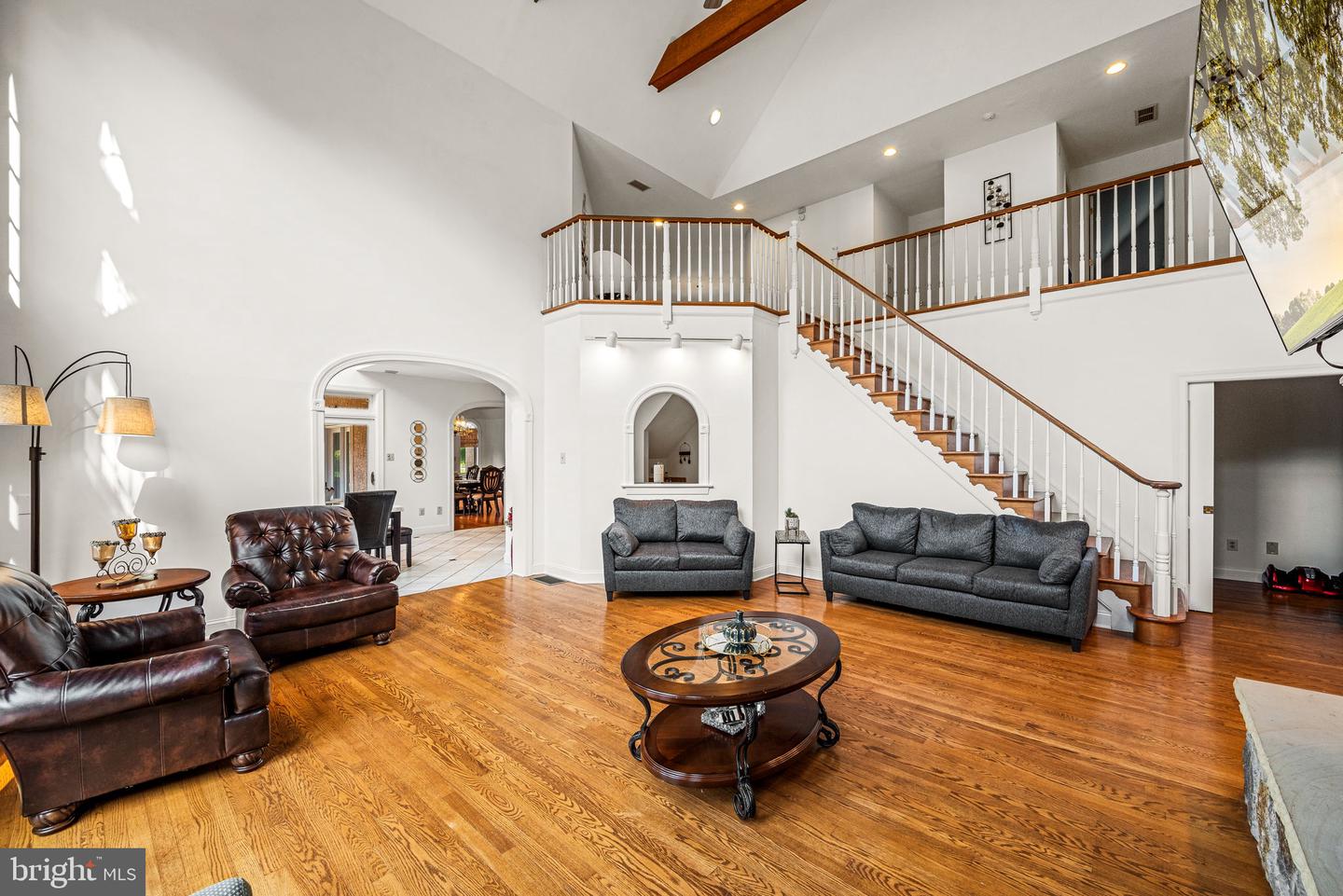 Wallingford, Pennsylvania, 19086, United States, 5 Bedrooms Bedrooms, ,6 BathroomsBathrooms,Residential,Active,1869134