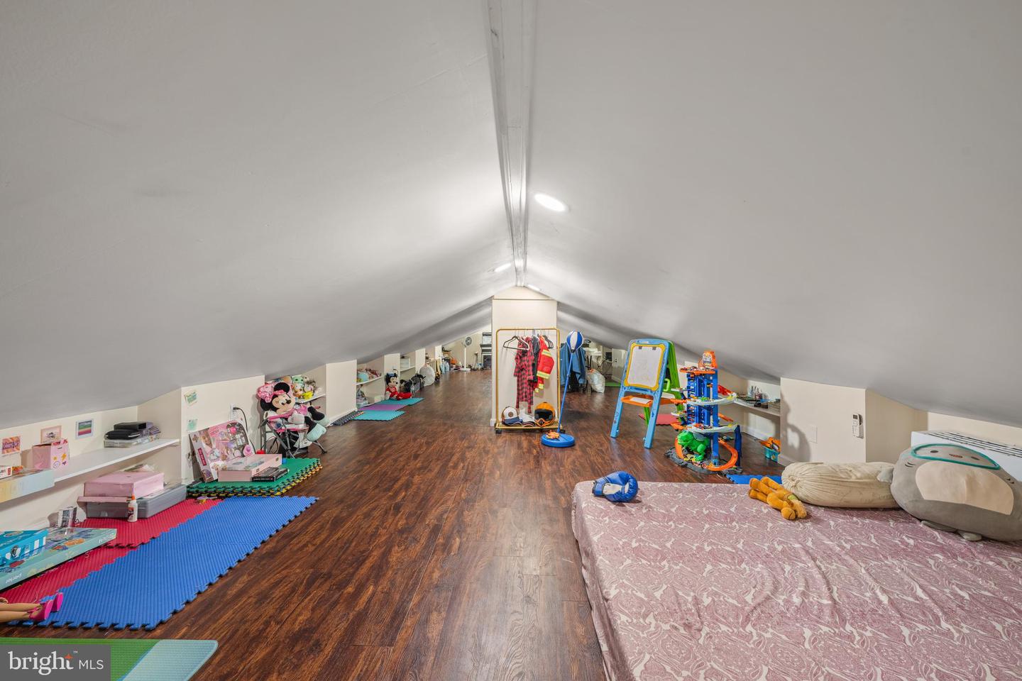 Princeton, New Jersey, 08540, United States, 4 Bedrooms Bedrooms, ,6 BathroomsBathrooms,Residential,Active,2043816
