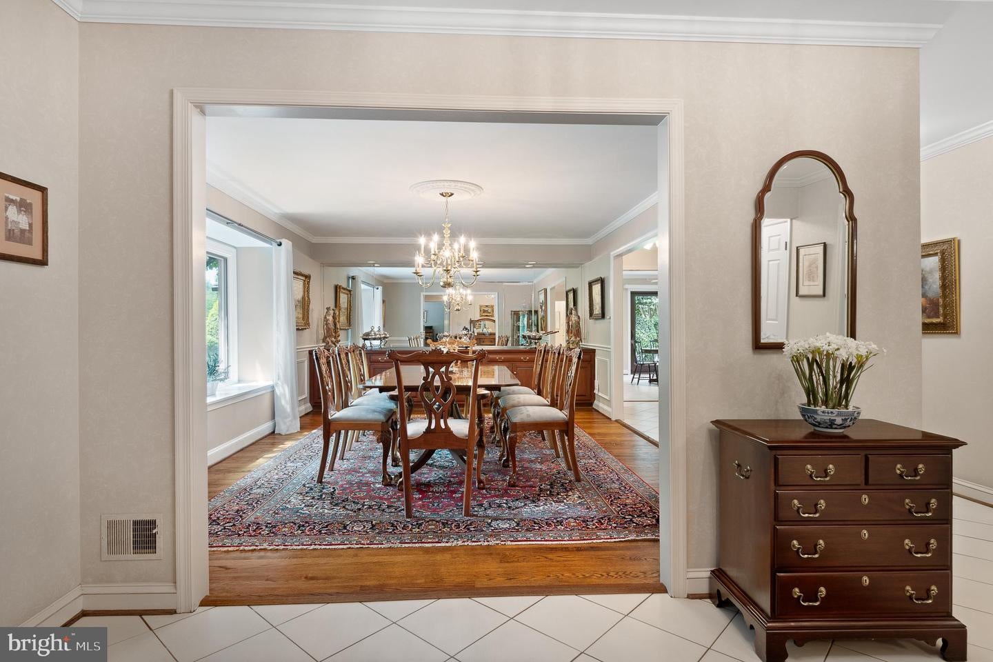 Potomac, Maryland, 20854, United States, 5 Bedrooms Bedrooms, ,6 BathroomsBathrooms,Residential,Active,1988488