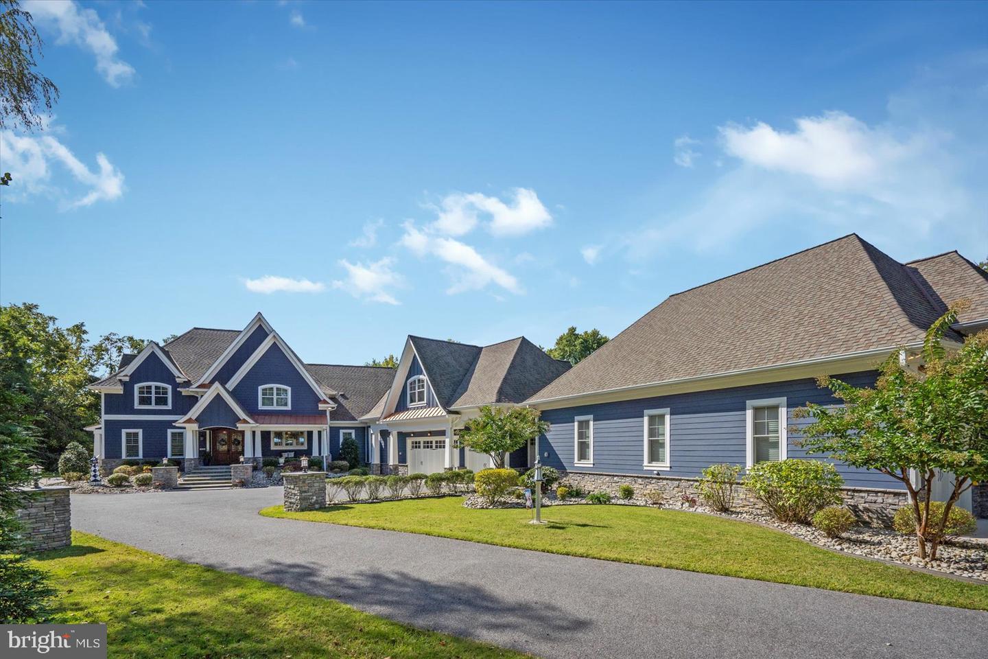 Middle River, Maryland, 21220, United States, 7 Bedrooms Bedrooms, ,7 BathroomsBathrooms,Residential,Active,1969646