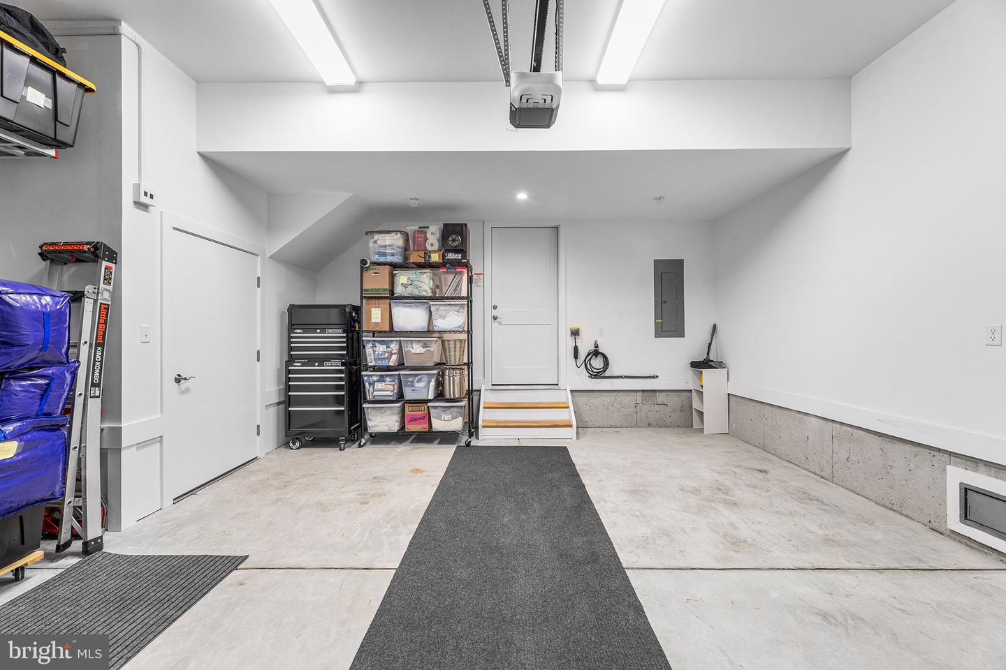 Ocean City, Maryland, 21842, United States, 4 Bedrooms Bedrooms, ,6 BathroomsBathrooms,Residential,Active,1972177