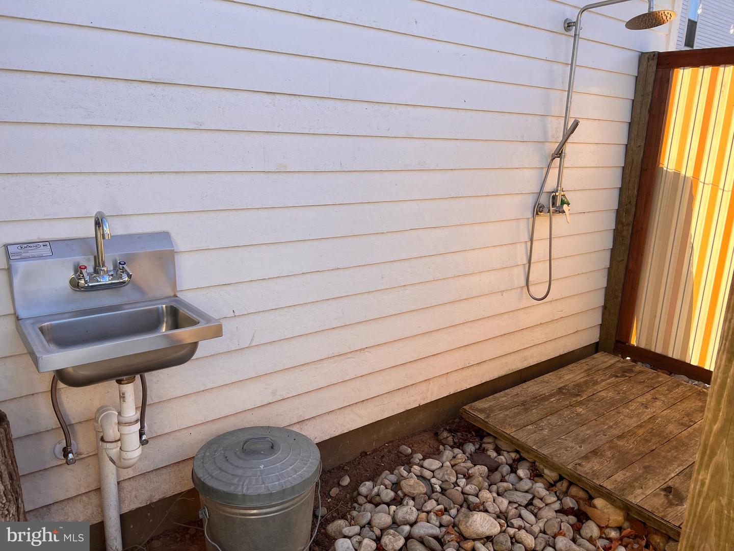 Pennington, New Jersey, 08534, United States, ,2 BathroomsBathrooms,Residential,Pending,1702150