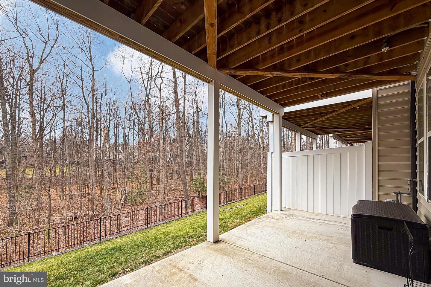 Fairfax, Virginia, 22033, United States, 4 Bedrooms Bedrooms, ,5 BathroomsBathrooms,Residential,Active,2010219