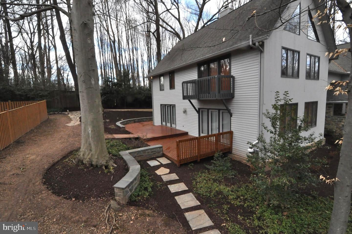Great Falls, Virginia, 22066, United States, 4 Bedrooms Bedrooms, ,4 BathroomsBathrooms,Residential,Active,1936627