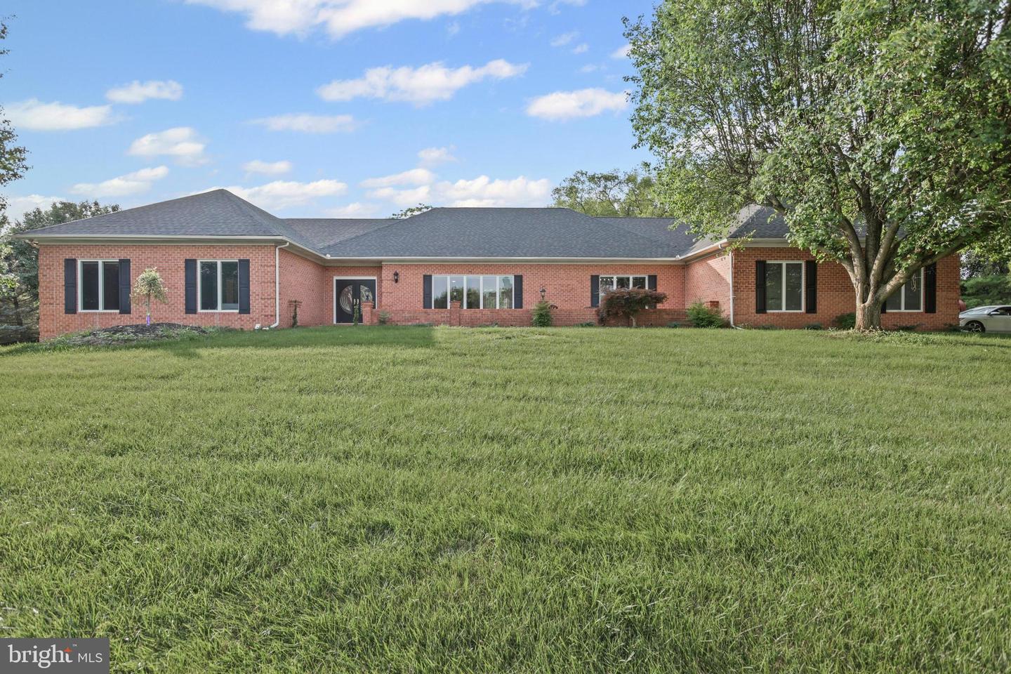 Cockeysville, Maryland, 21030, United States, 7 Bedrooms Bedrooms, ,6 BathroomsBathrooms,Residential,Active,1863326