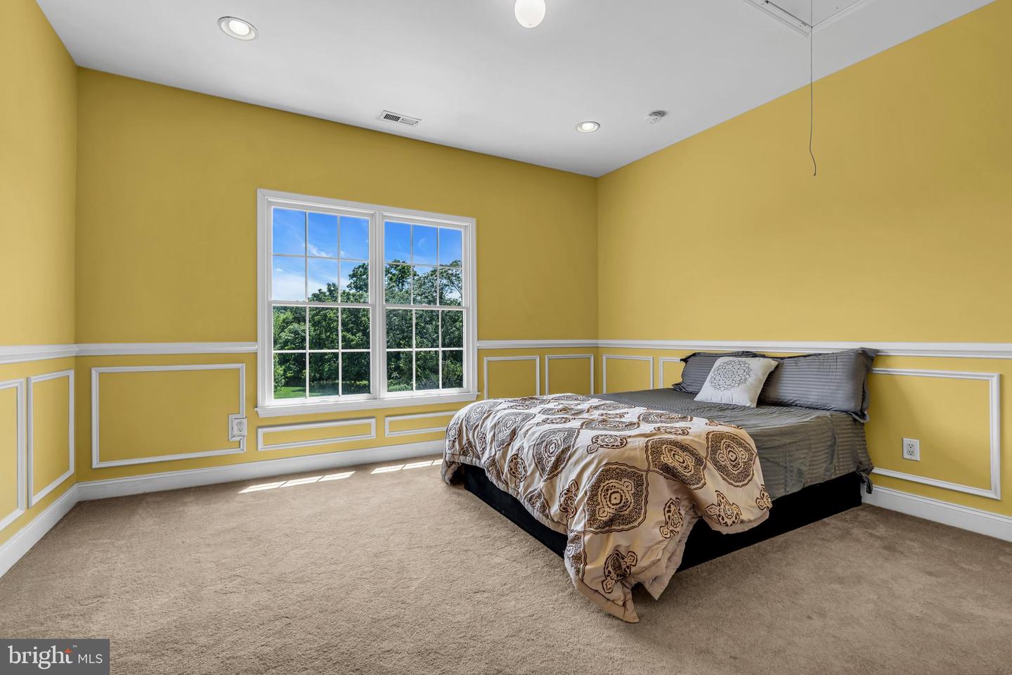 Farmingdale, New Jersey, 07727, United States, ,6 BathroomsBathrooms,Residential,Active,1868131