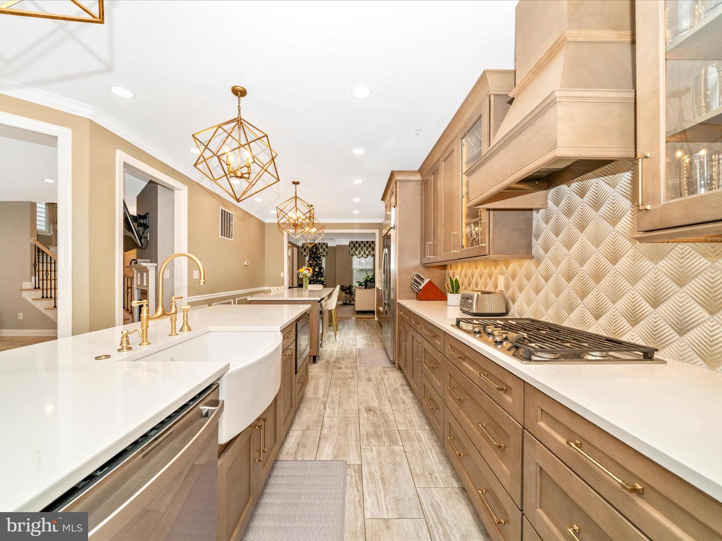 Clarksburg, Maryland, 20871, United States, 5 Bedrooms Bedrooms, ,4 BathroomsBathrooms,Residential,Active,1967123