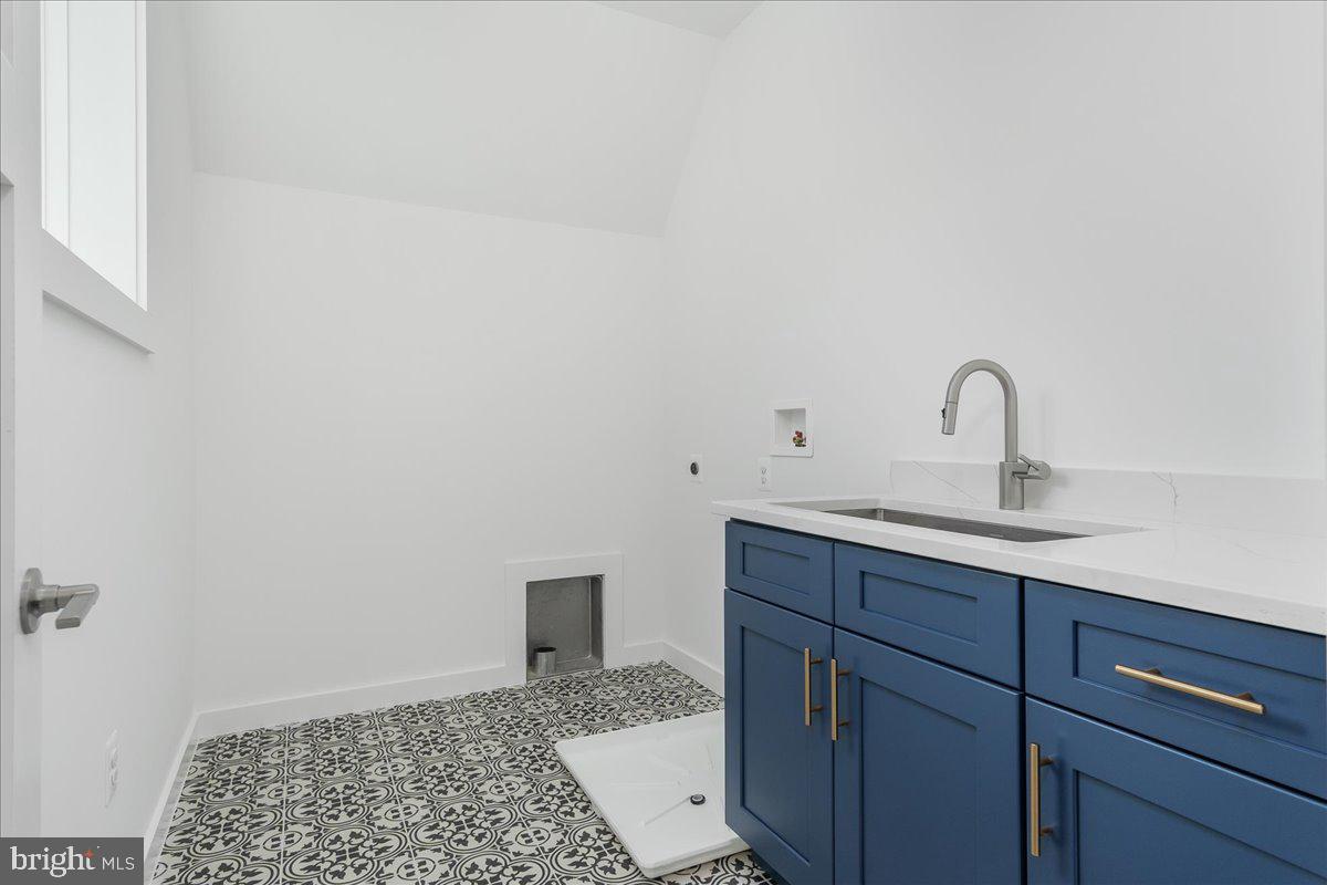 Westminster, Maryland, 21157, United States, 4 Bedrooms Bedrooms, ,4 BathroomsBathrooms,Residential,Active,1909903