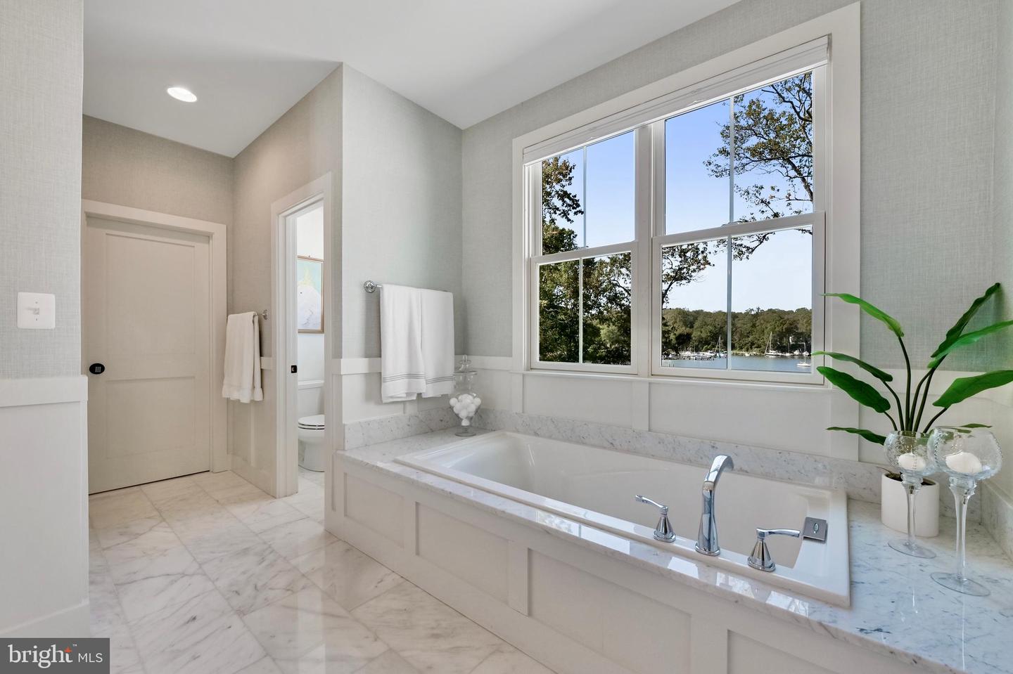 Pasadena, Maryland, 21122, United States, 6 Bedrooms Bedrooms, ,6 BathroomsBathrooms,Residential,Active,2006889