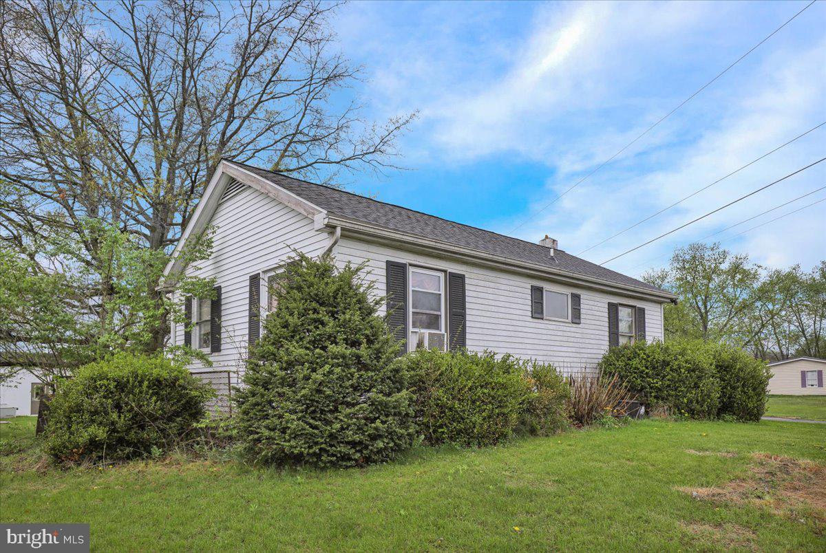 Narvon, Pennsylvania, 17555, United States, ,Residential,Active,1986905