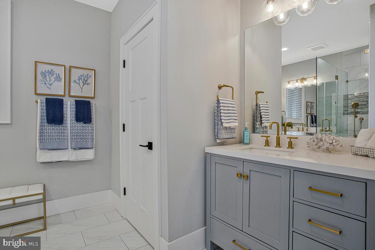 Edgewater, Maryland, 21037, United States, 4 Bedrooms Bedrooms, ,4 BathroomsBathrooms,Residential,Active,2008695