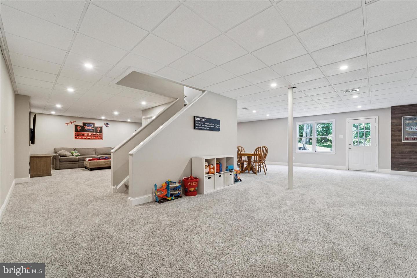Broomall, Pennsylvania, 19008, United States, 4 Bedrooms Bedrooms, ,3 BathroomsBathrooms,Residential,Active,1934780