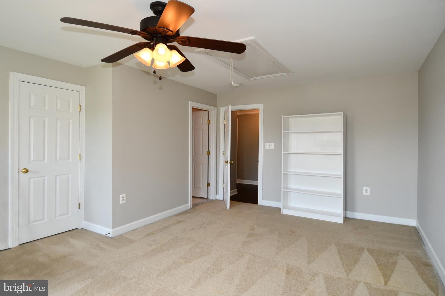 Ashburn, Virginia, 20147, United States, 6 Bedrooms Bedrooms, ,5 BathroomsBathrooms,Residential,Active,1914776