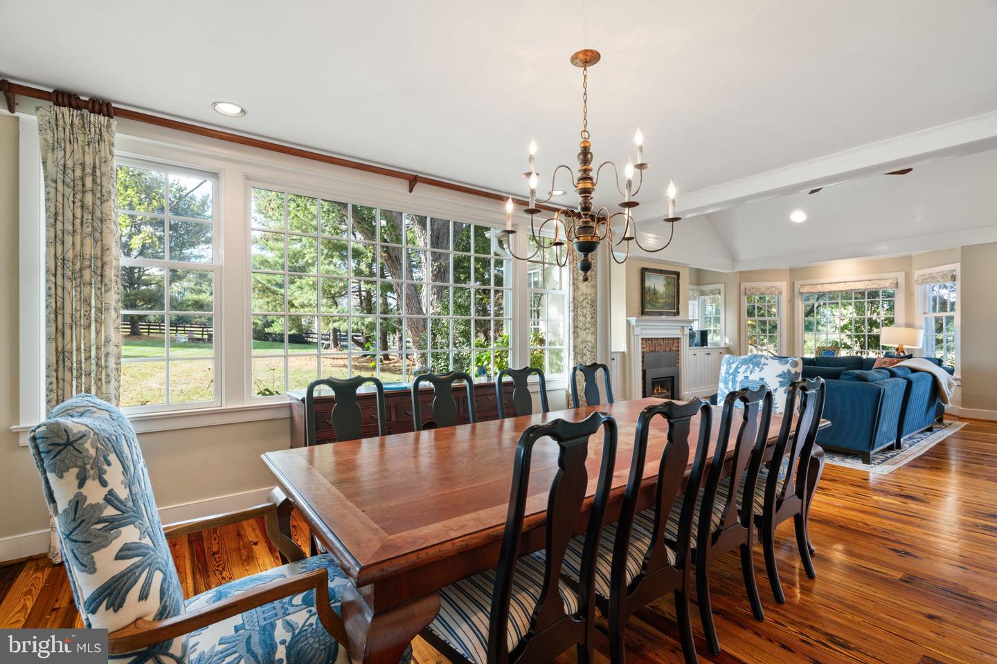 Leesburg, Virginia, 20175, United States, 4 Bedrooms Bedrooms, ,5 BathroomsBathrooms,Residential,Active,2011862