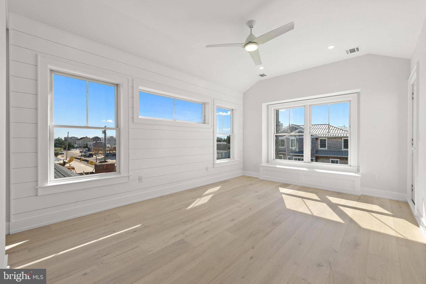 Long Beach Township, New Jersey, 08008, United States, 6 Bedrooms Bedrooms, ,6 BathroomsBathrooms,Residential,Active,1927658