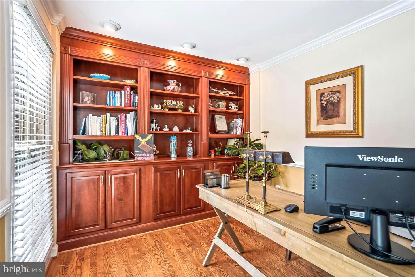 Centreville, Virginia, 20121, United States, 4 Bedrooms Bedrooms, ,5 BathroomsBathrooms,Residential,Active,1914622