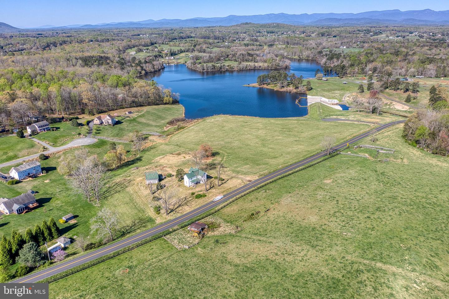 Culpeper, Virginia, 22701, United States, 4 Bedrooms Bedrooms, ,1 BathroomBathrooms,Residential,Active,1799358